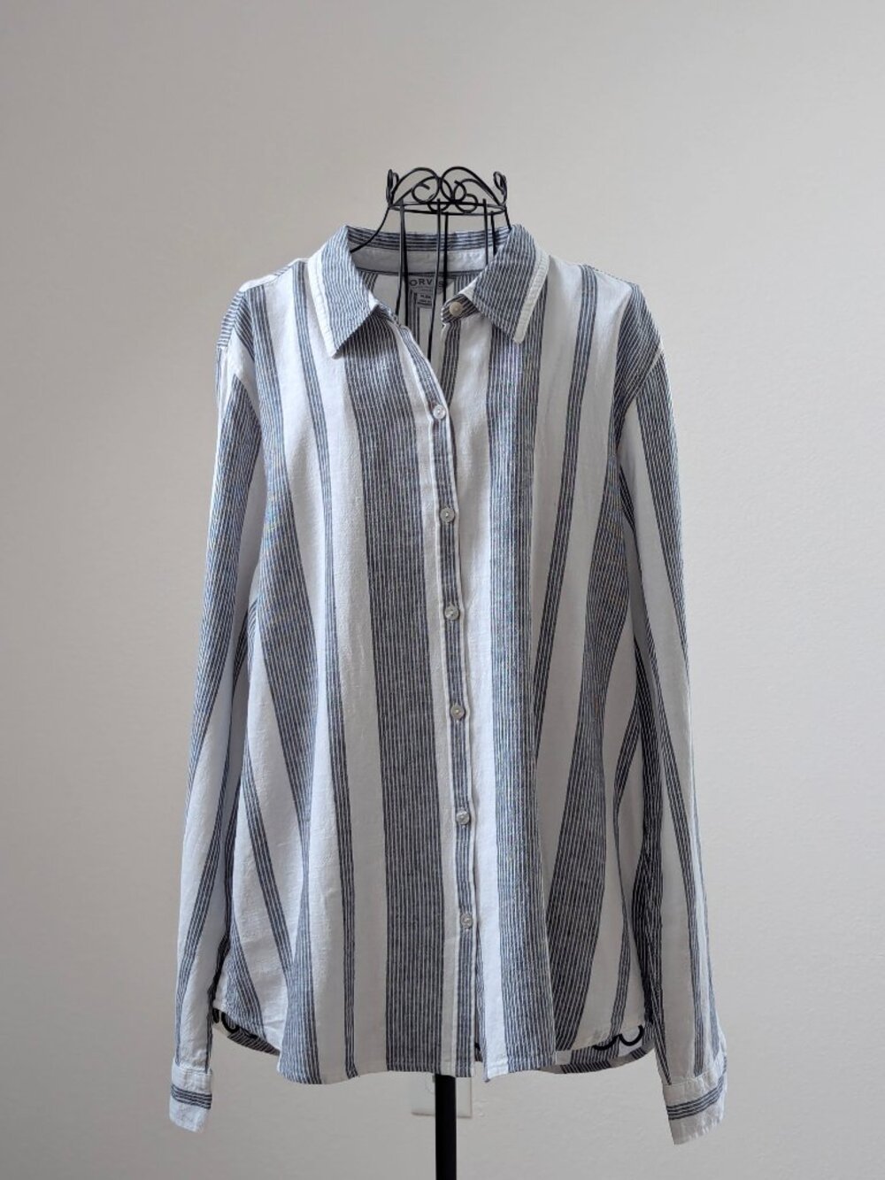 Orvis XL Linen Rayon Graphite Stripe Button Up Shirt Coastal Roll Tab